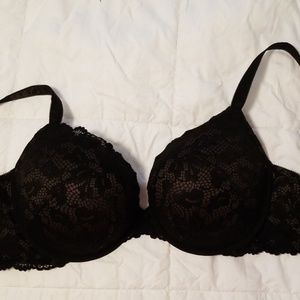 Never worn 42F Torrid push-up bra!